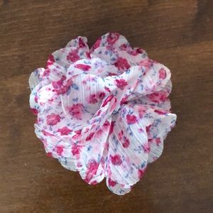 Flower hair clip